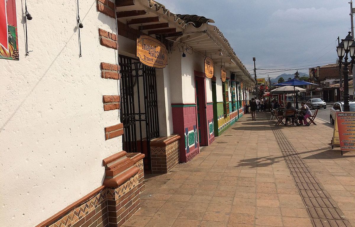 Lugares cerca de Medellín para ir en moto - San Antonio de Pereira