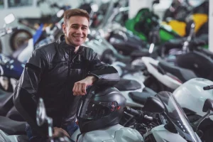 ¿Qué negocios son rentables en Chile usando una moto_